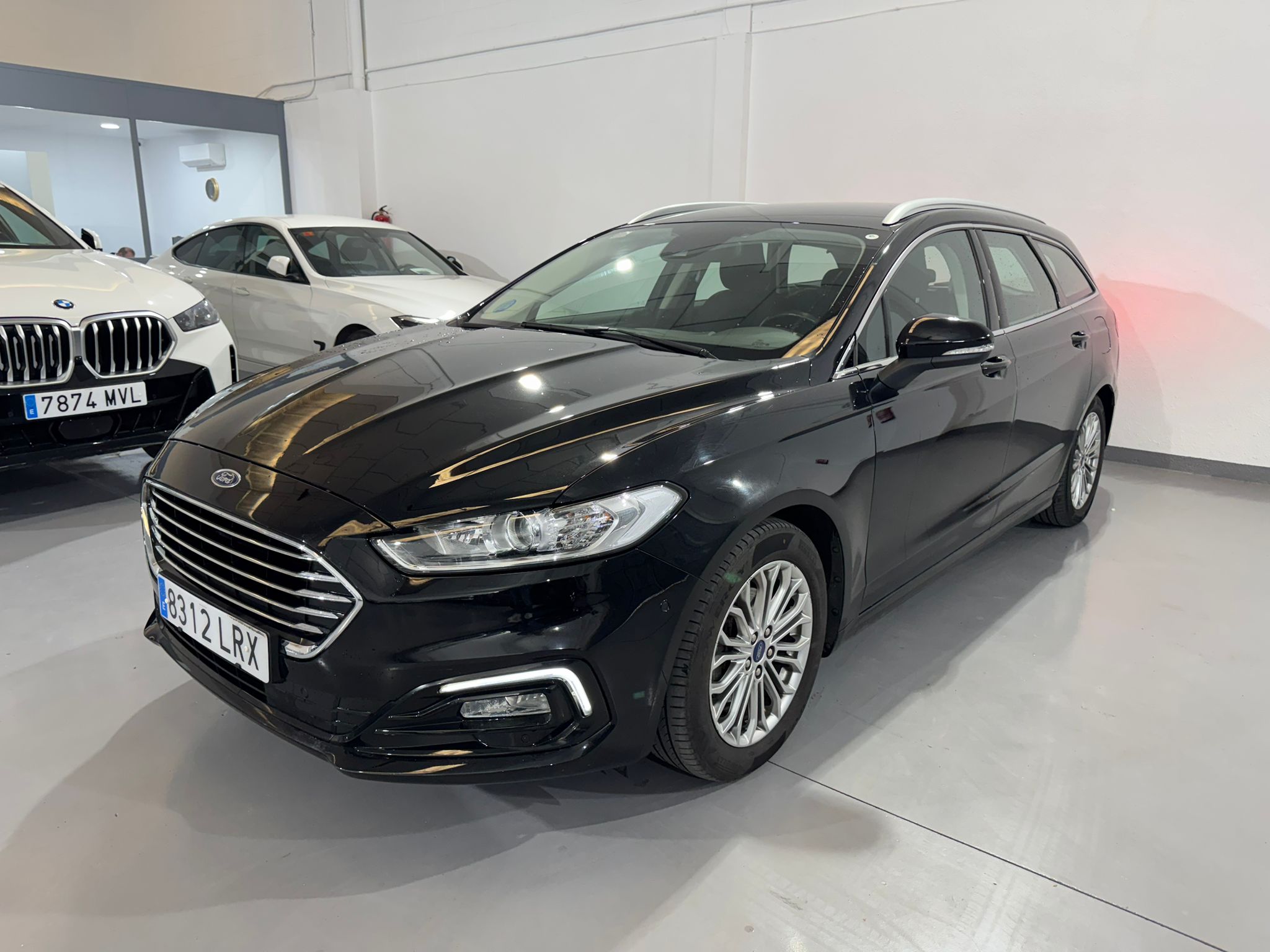 Ford  MONDEO SPORTBREAK 2.0 HEV TITANIUM