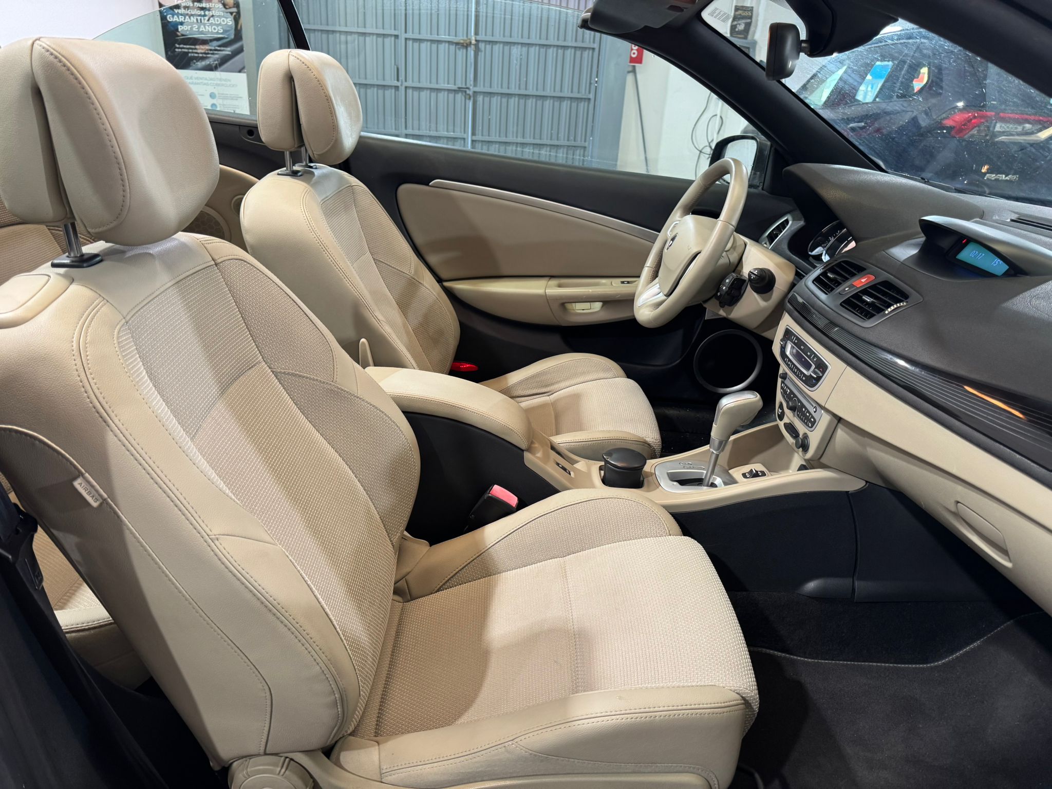 Renault MEGANE C.C. 2.0 PRIVILEGE CVT