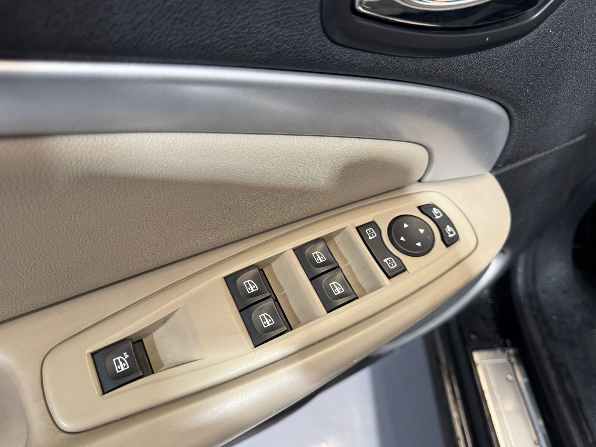 Renault MEGANE C.C. 2.0 PRIVILEGE CVT