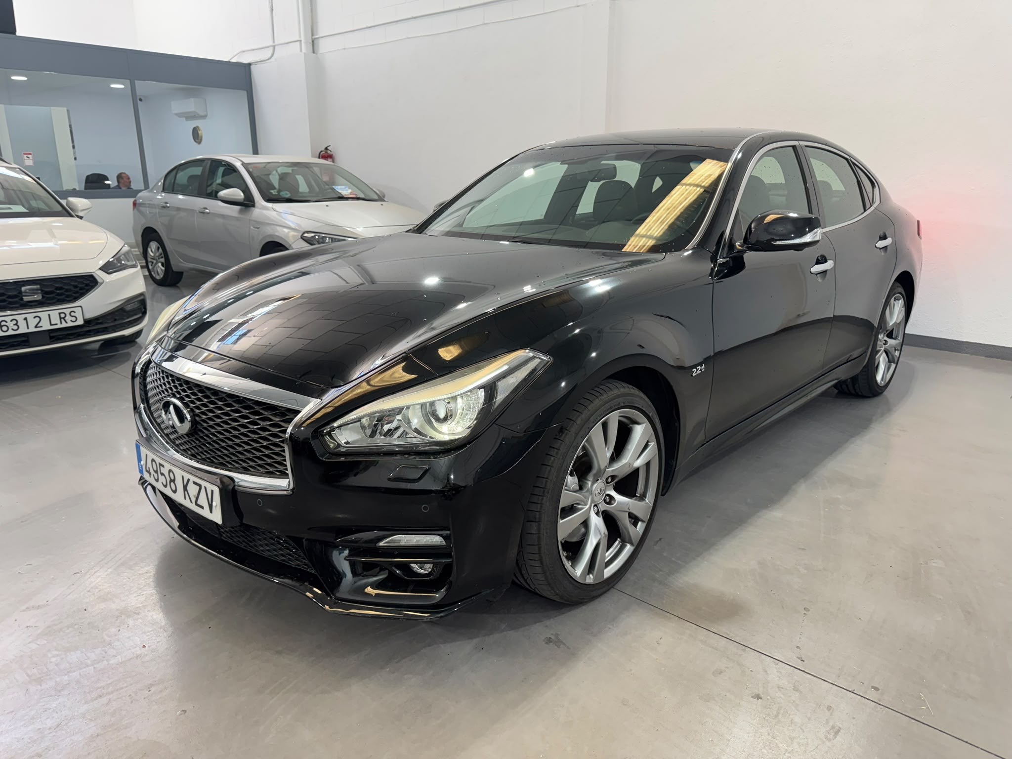 Infiniti Q70 2.2D GT SPORT AUT. 170cv