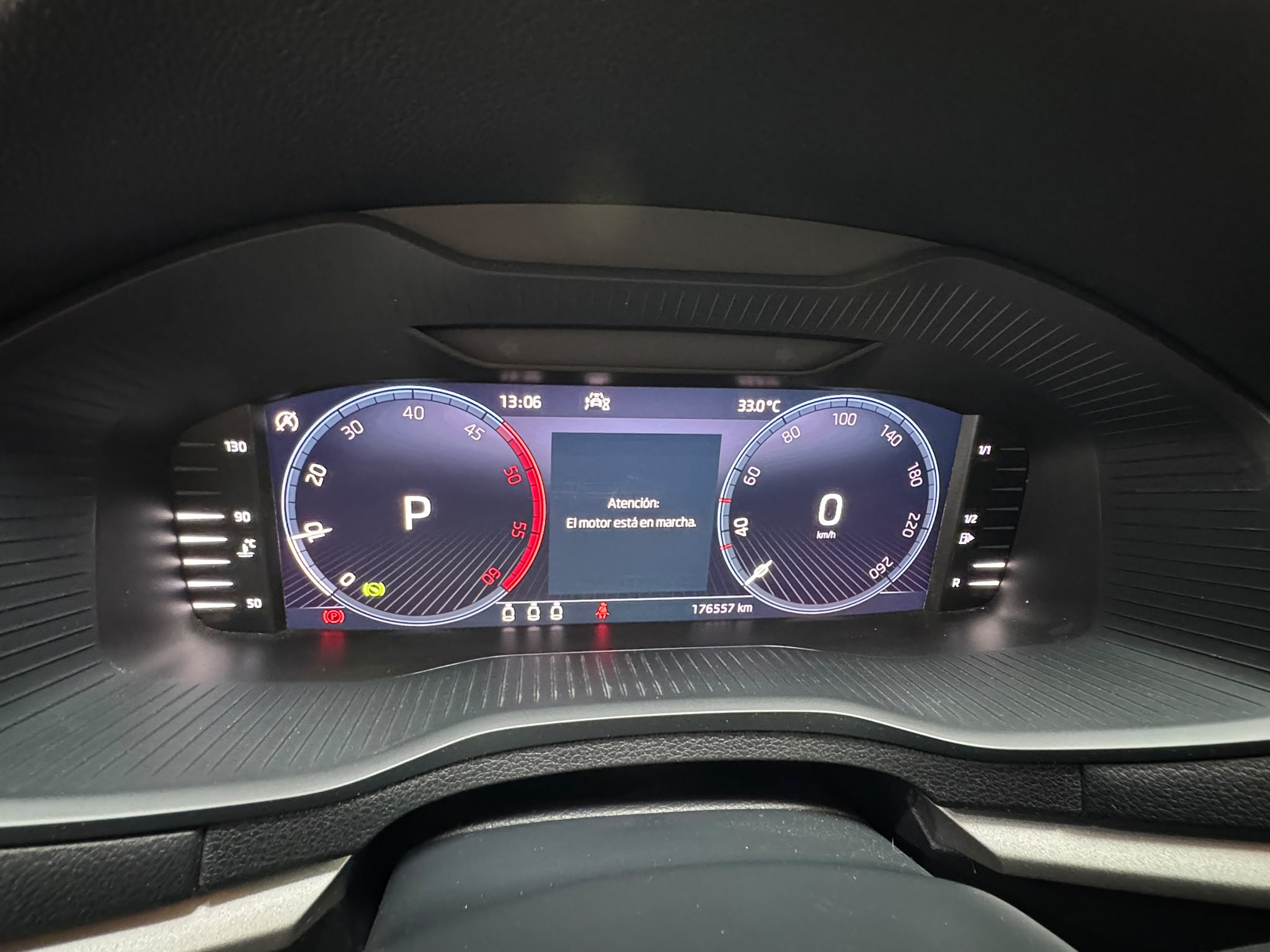 SKODA KAROQ 2.0TDI ADBLUE AMBITION  116CV DSG 
